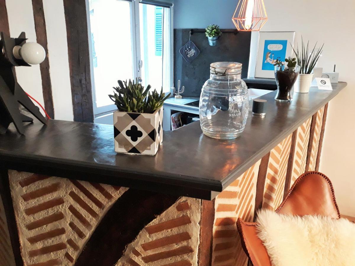 Apartament -La Batisse -Parking Prive -Coeur Historique - La Clef De Honfleur Zewnętrze zdjęcie