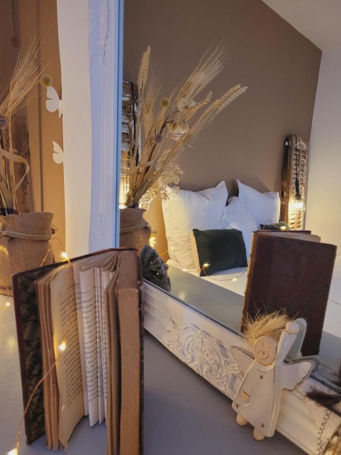 Apartament -La Batisse -Parking Prive -Coeur Historique - La Clef De Honfleur Zewnętrze zdjęcie